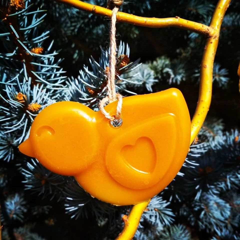 Ptáčak - ozdoba ze včelího vosku 9 cm