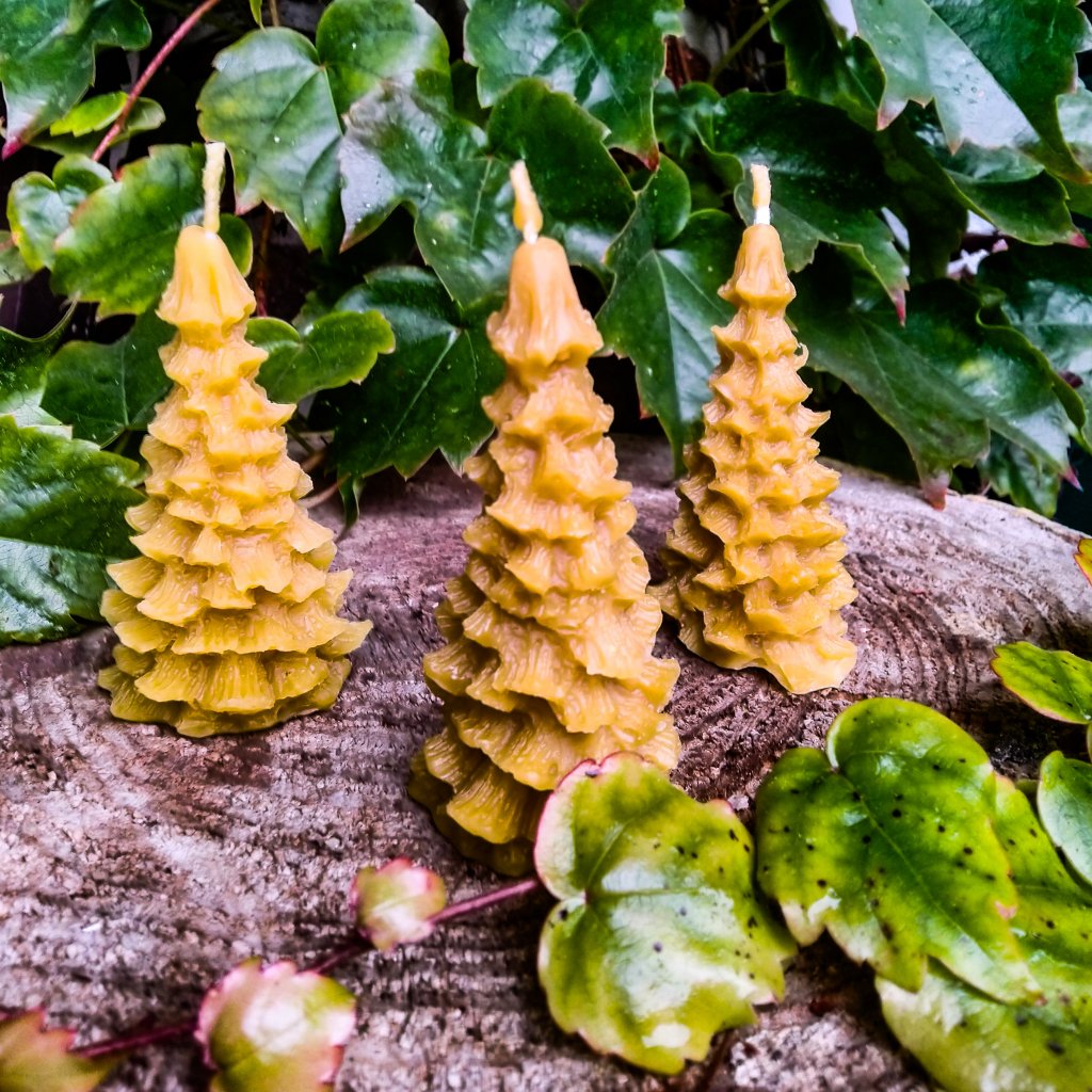 Svíčka stromeček 7,5 cm 25 g