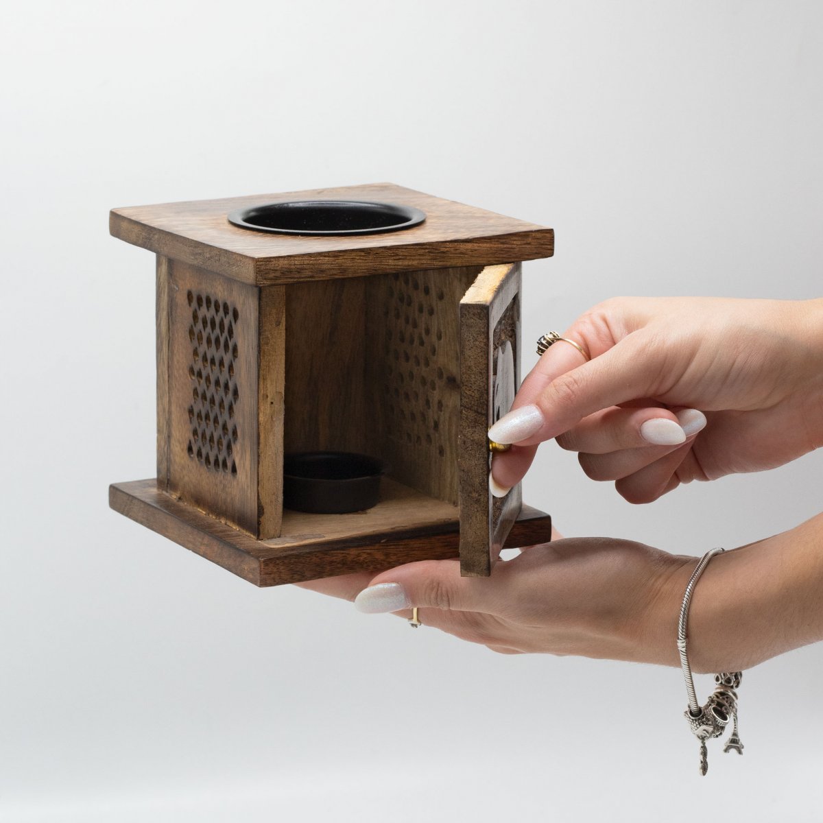 Aromalampa z mangového dřeva Buddha 12,5 x 12,5 x 12,5 cm